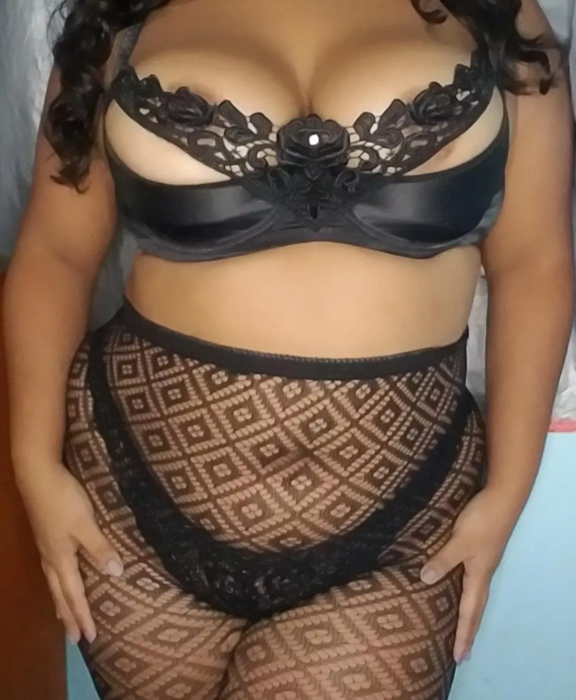 With this lingerie I'm going to drive you crazy ðŸ¥µðŸ‘…ðŸ’¦ posted by Rose-Pink21