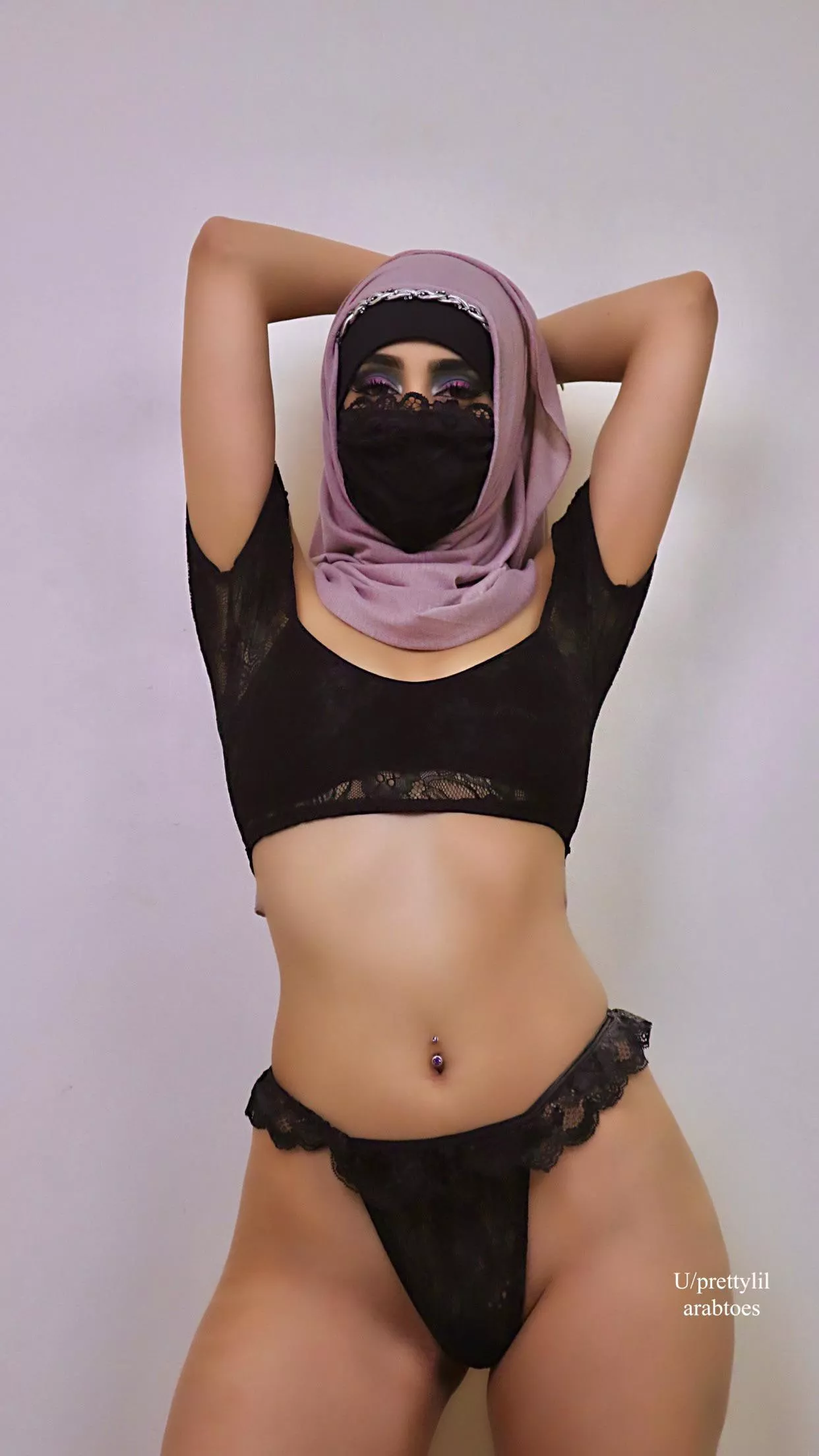 Wonder how many of you are into petite Muslim girls posted by prettylilarabtoes