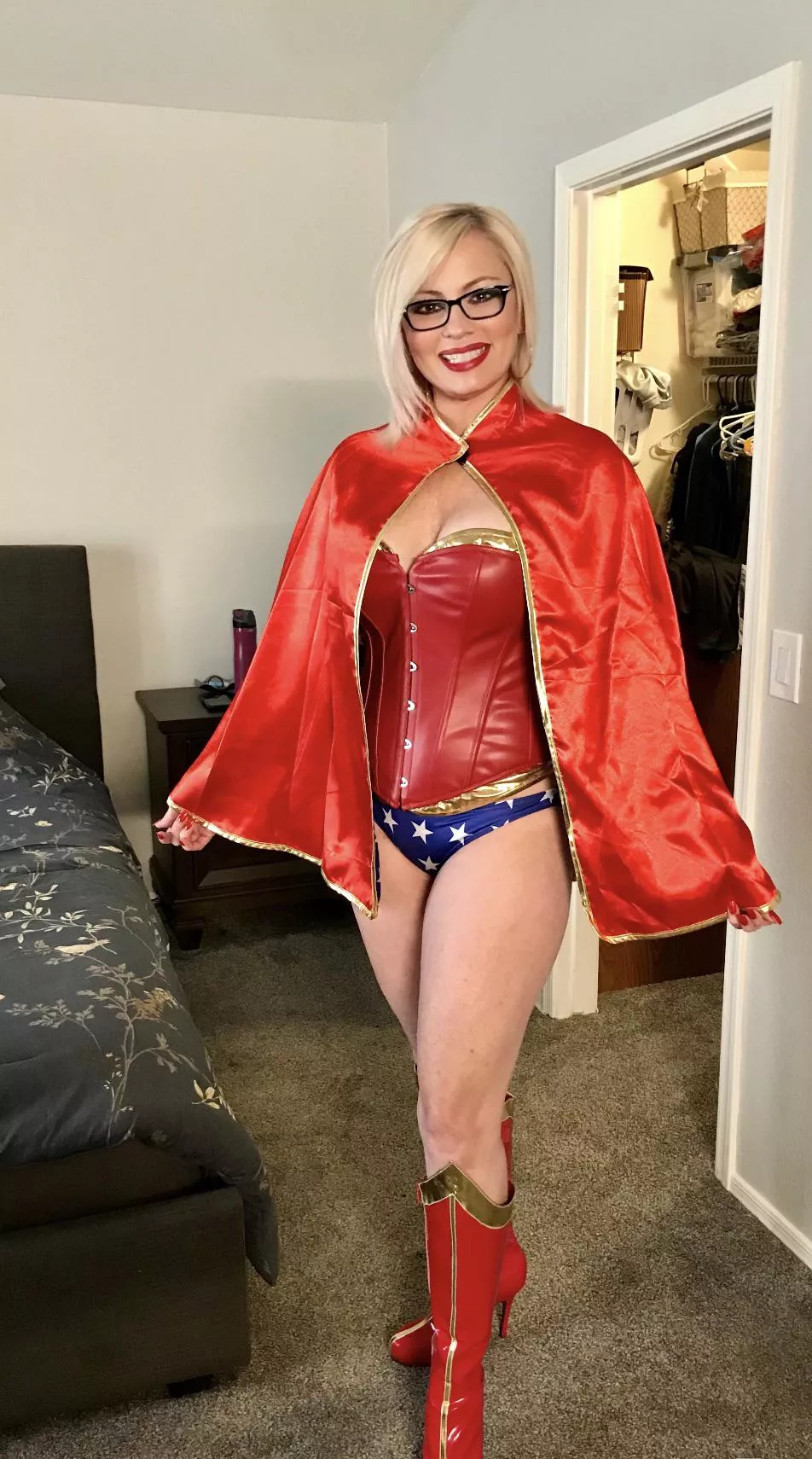 Wonder Woman by hotnh115 posted by hotnh115