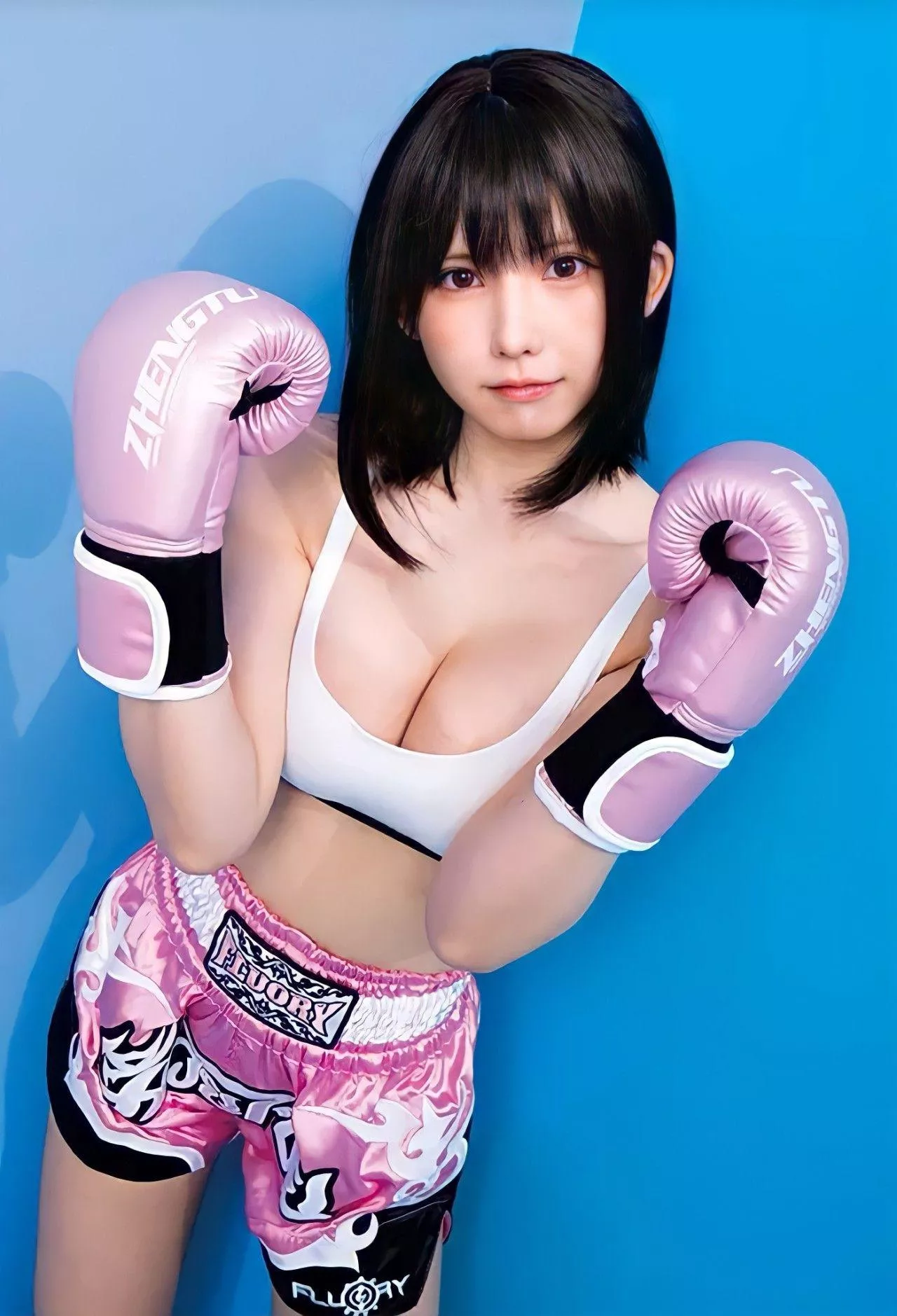 World champion boxer Enako will knock you out posted by booboobo6