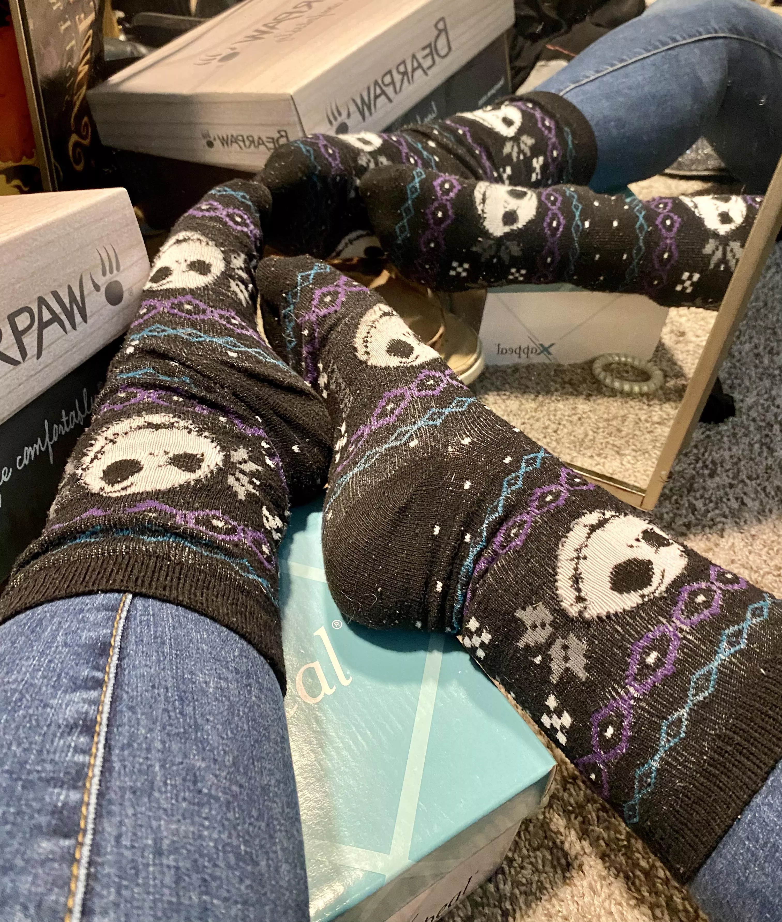 Would it be weird if I rubbed the outside of your pants with my cute socks? â˜ºï¸ posted by MrsMillerz