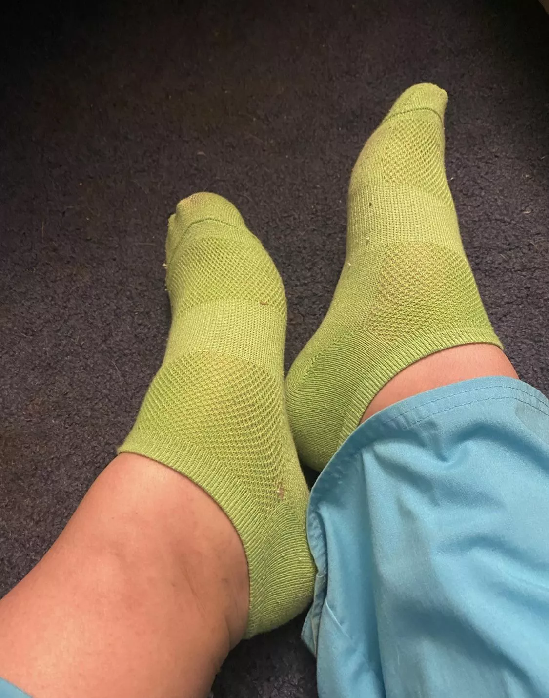 Would love a foot rub…. Been a LONG day on my feet! posted by Hazel__James