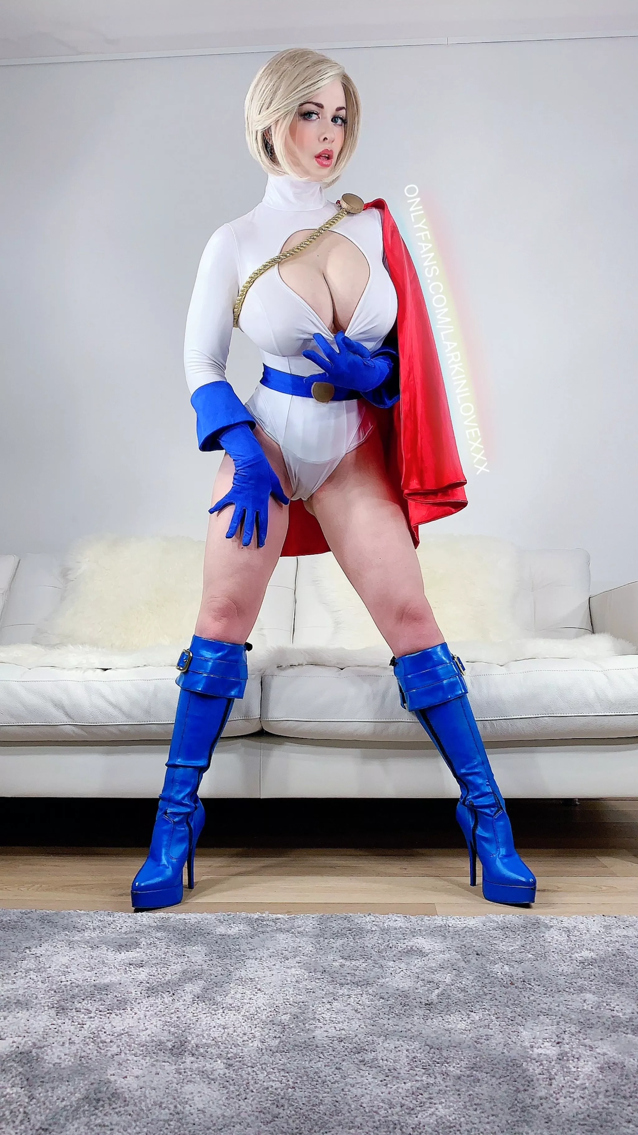 Would you bang Power Girl? 😈 [OC] posted by larkinlovexxx