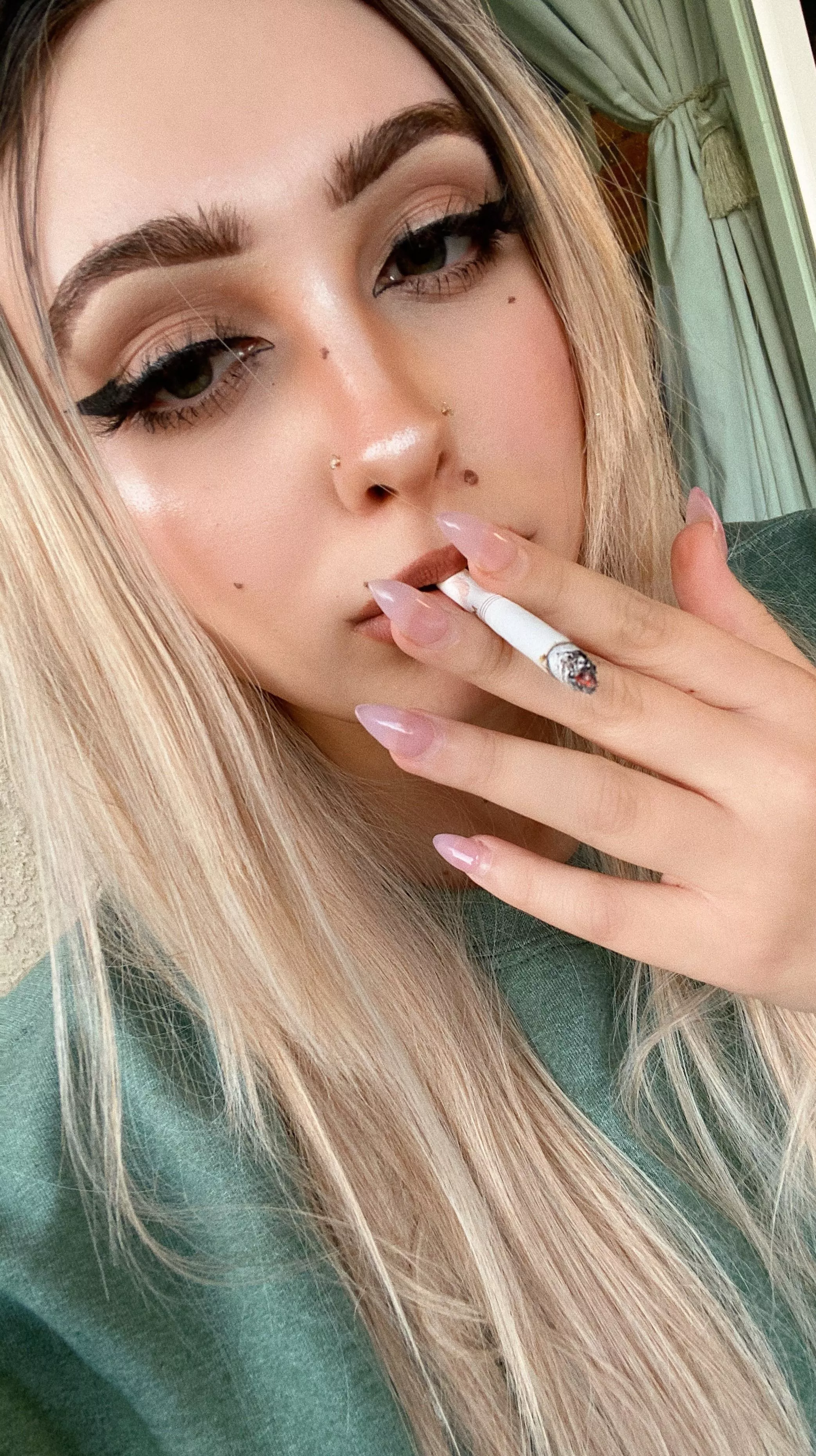 Would you be my ashtray? x posted by sweetiecassie