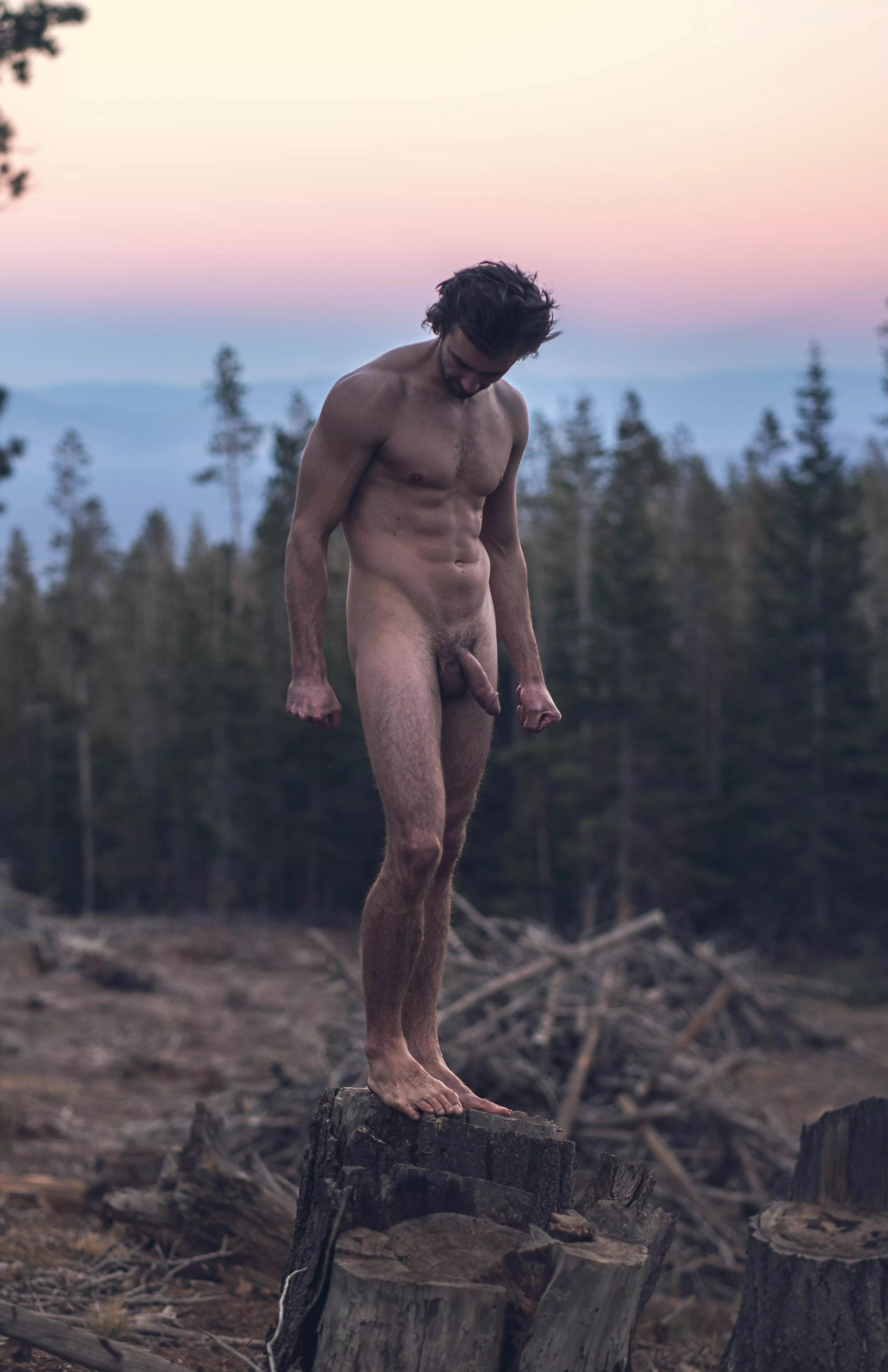 Would you come explore the woods nude with me 🤔 posted by iwanttobeurman