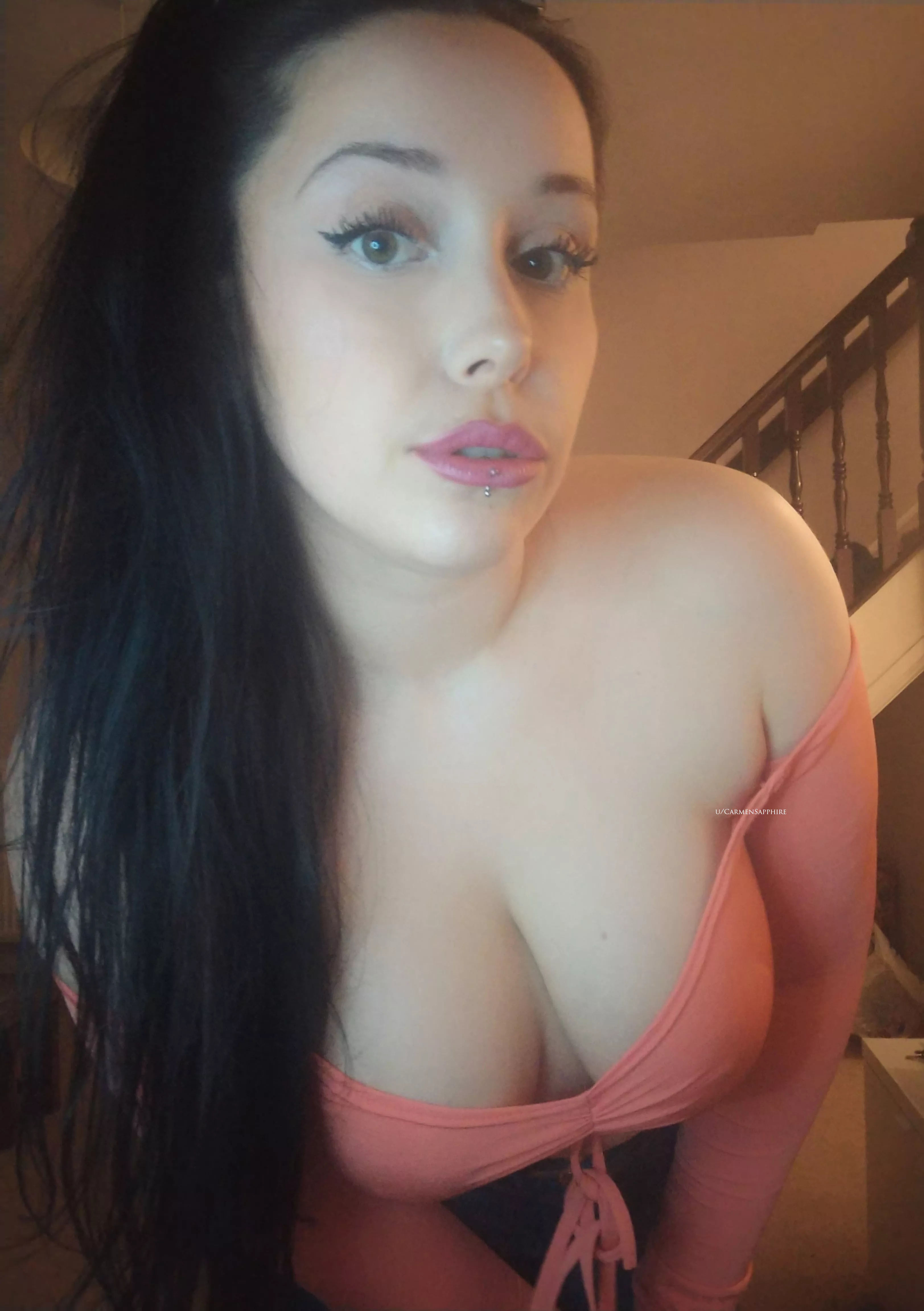 Would you enjoy a tit wank? posted by CarmenSapphire