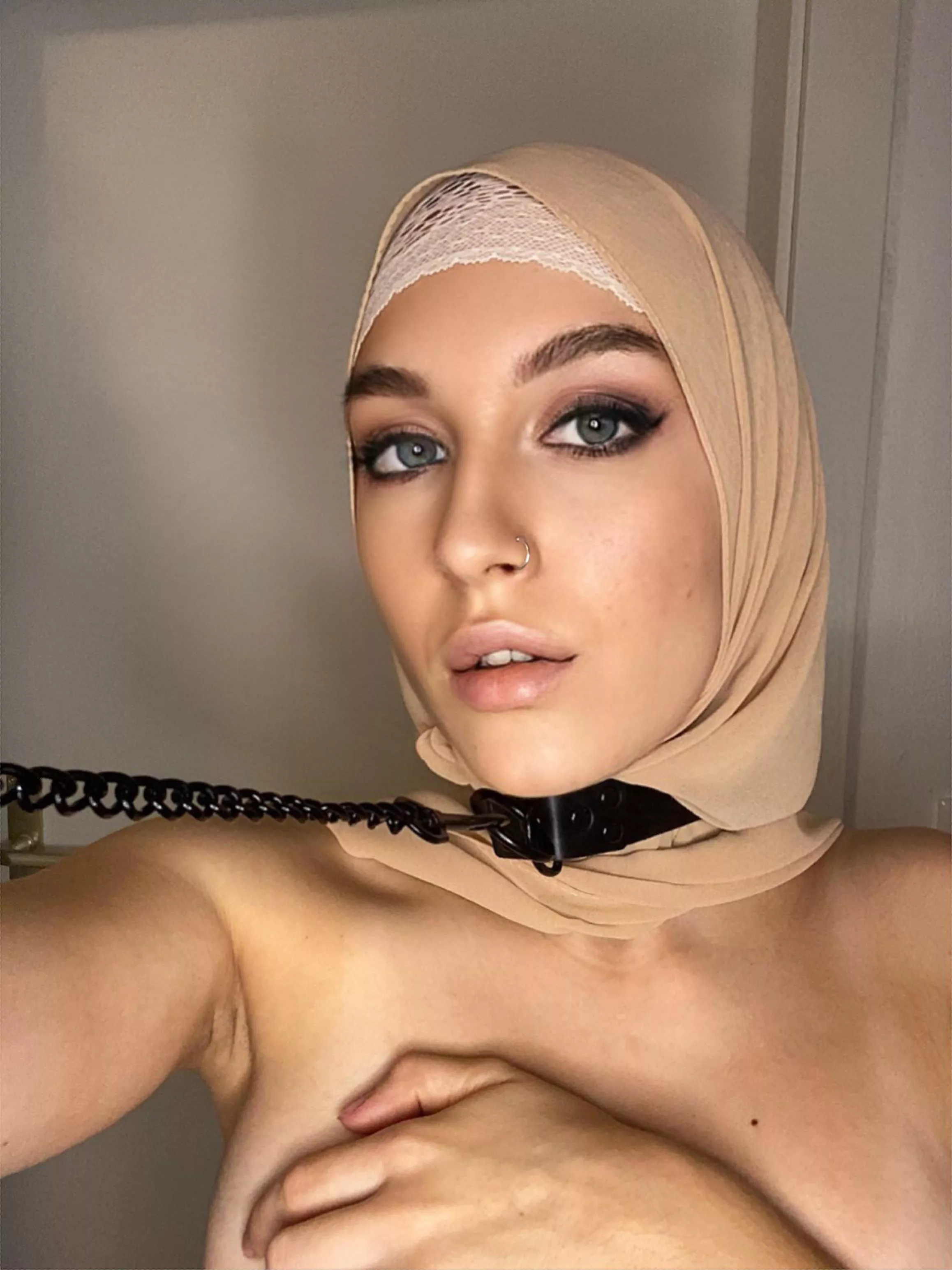 would you fuck a hijabi slut? posted by fareeha_bakir