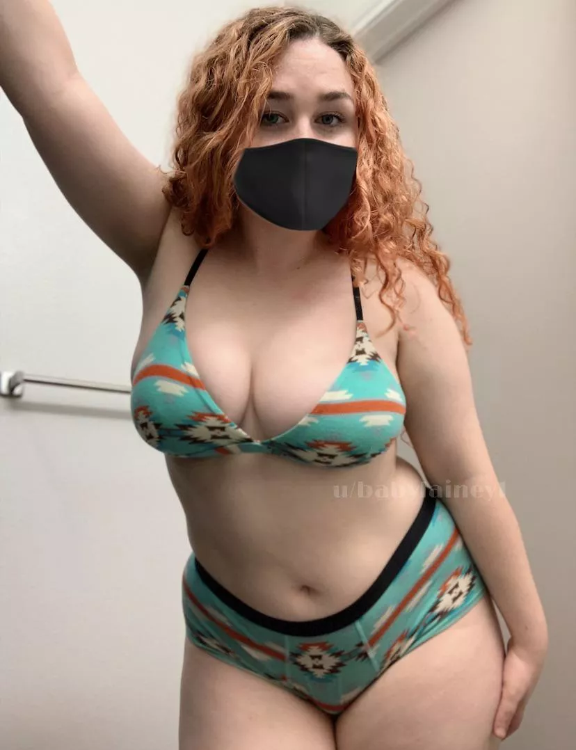 would you fuck a young curvy girl? posted by babylainey1