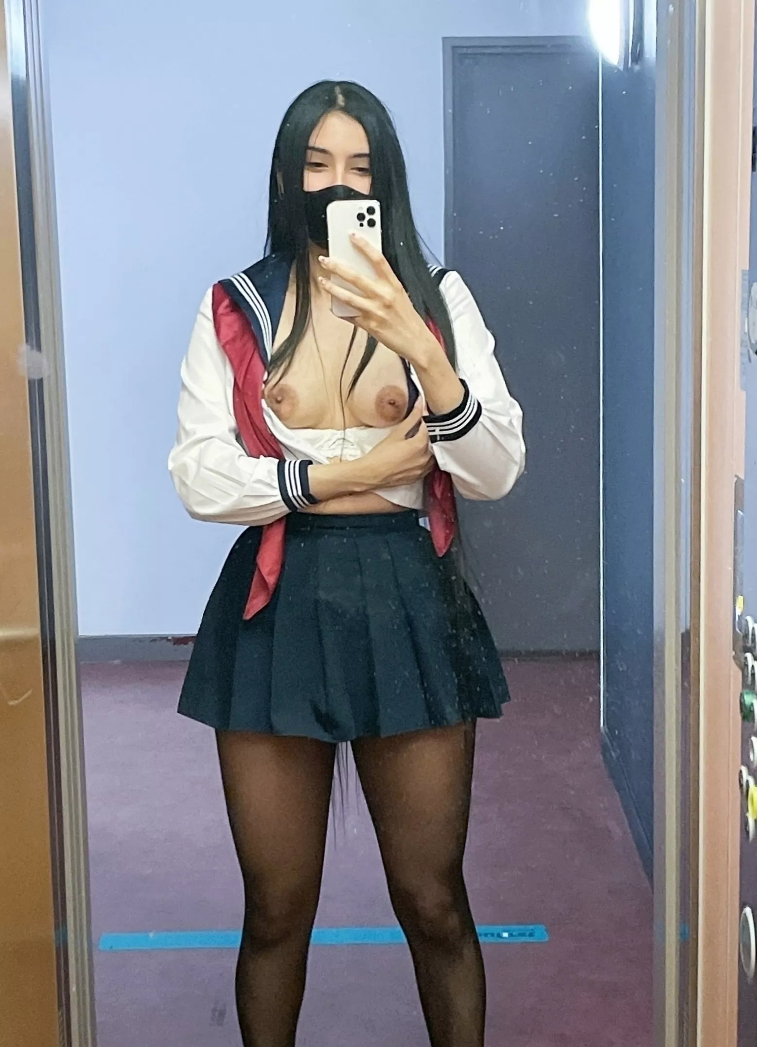 Would you fuck me after class? posted by ggsonlyxx