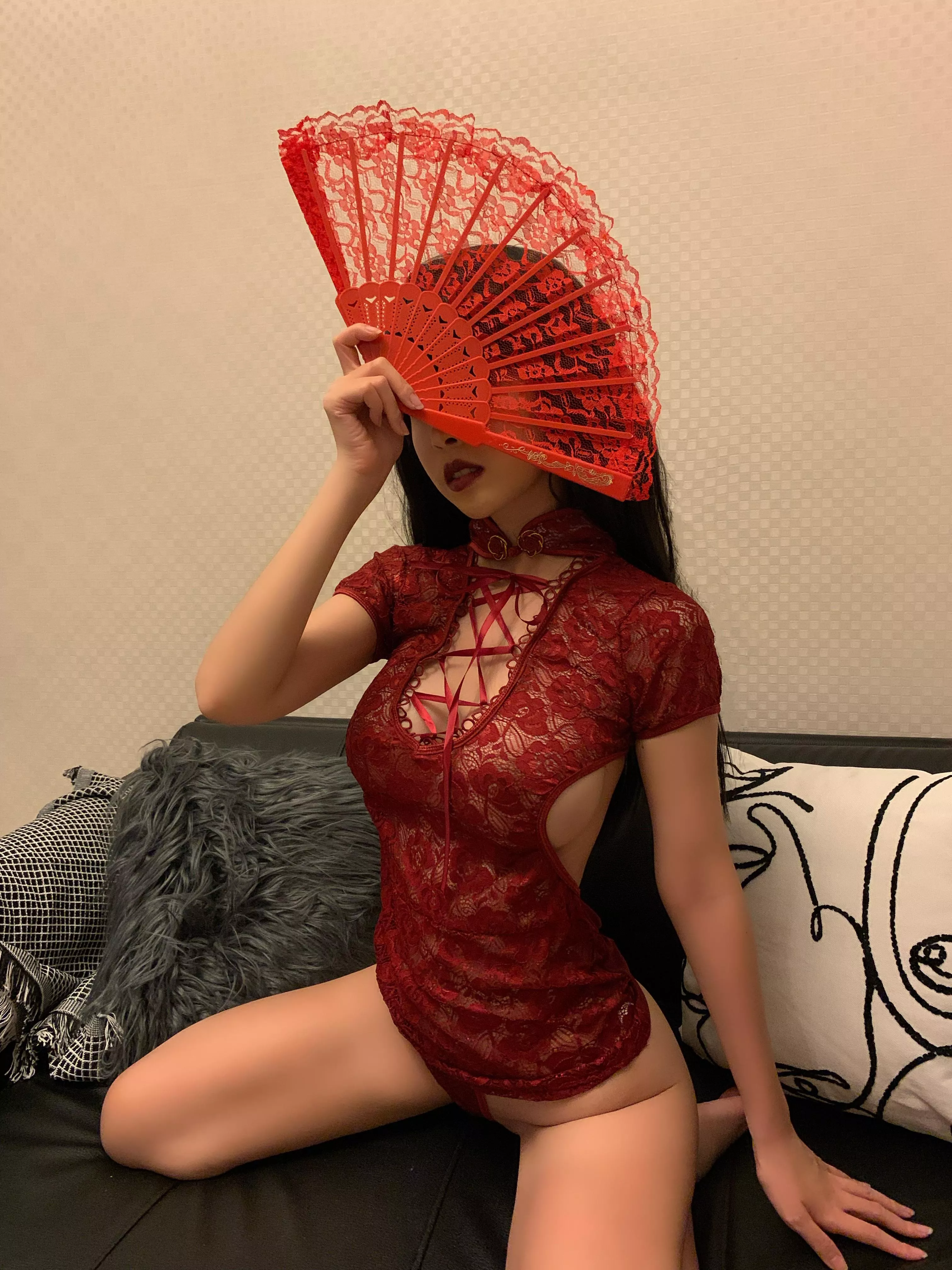 Would you fuck me if I dress up in my new チャイナドレス on our first date❤️ posted by spicykikobaby