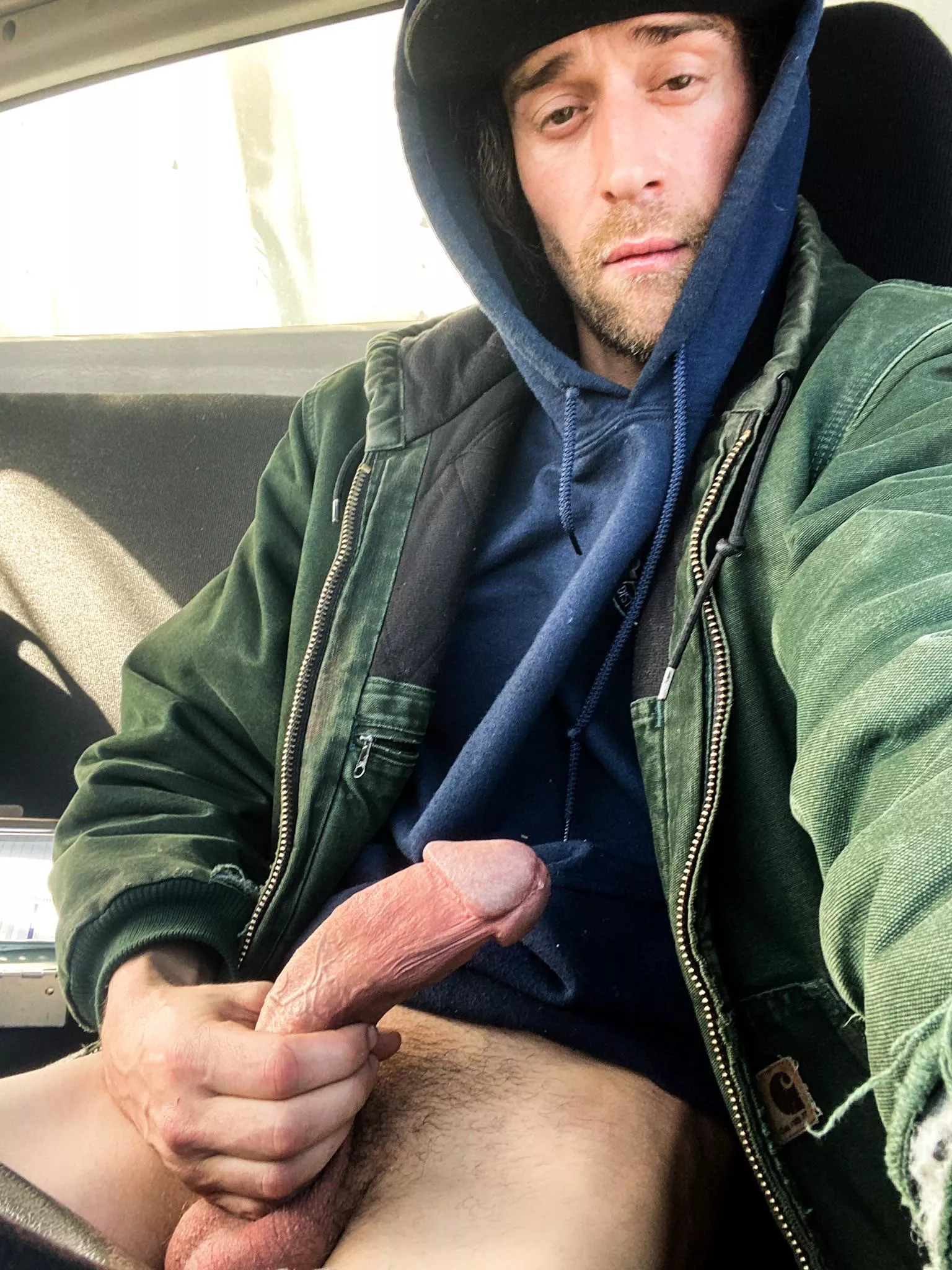 Would you jump in my truck with me??😏 posted by Slimdreampie