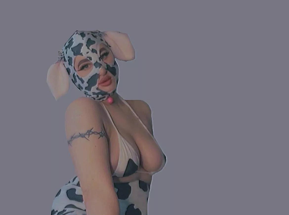 would you milk me? posted by Gigi-69