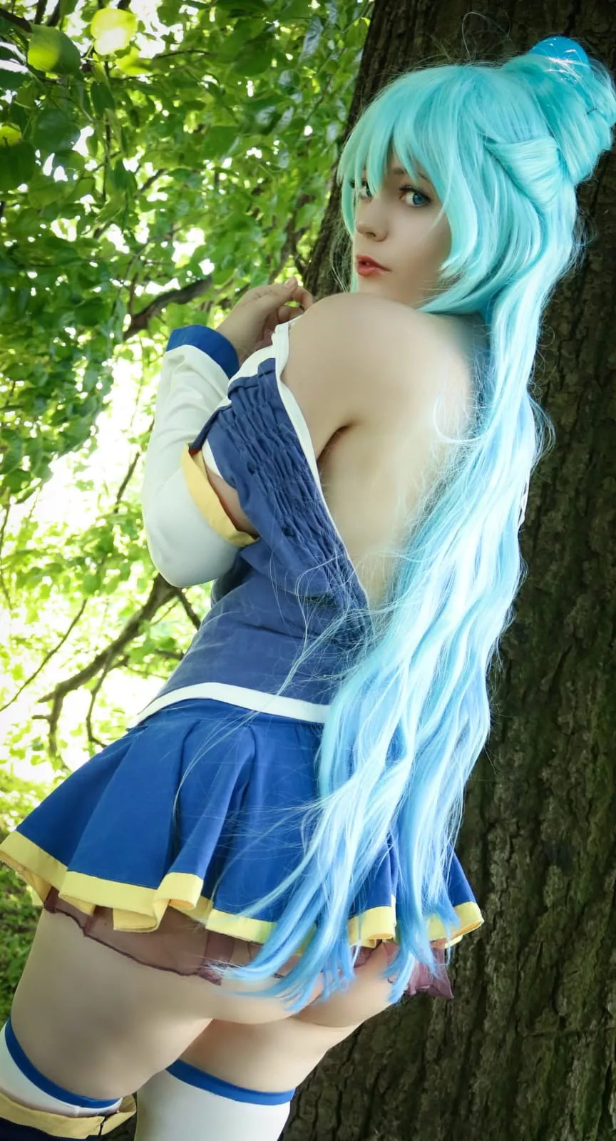 Would you peep at Aqua changing? (By Lysande) posted by Gunaretta