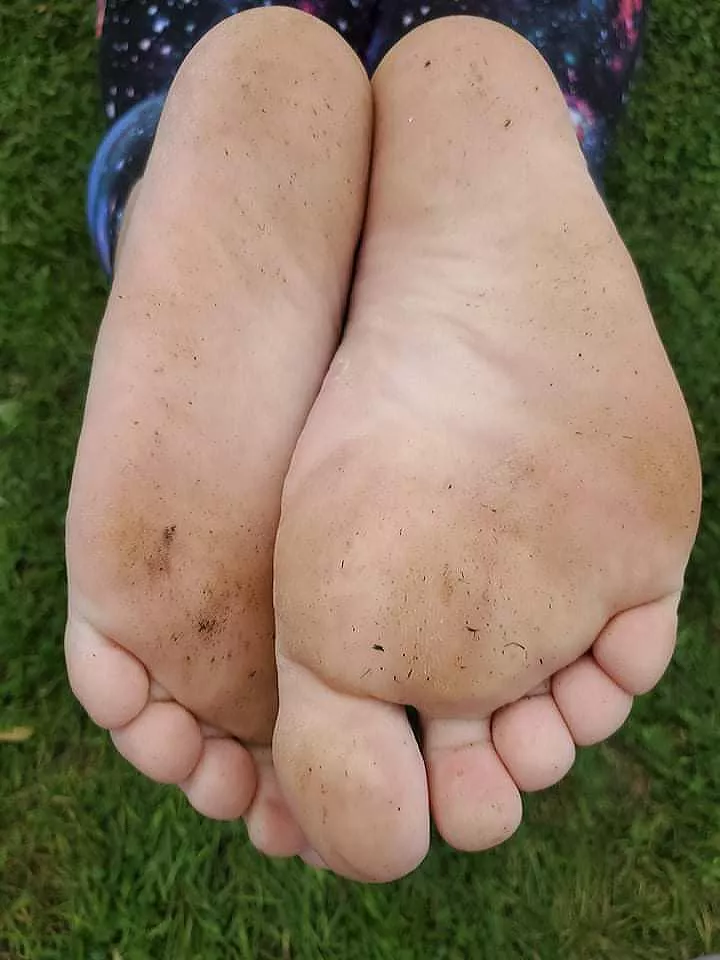 Would you play with these cute dirty feet? posted by BsSweetFeet