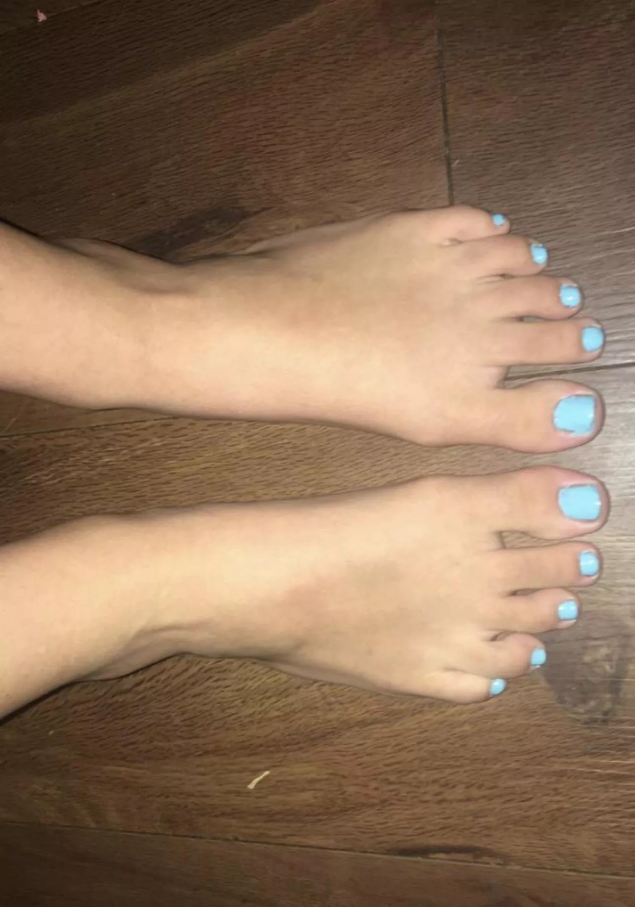 Would you suck my toes after my long runs 💦 posted by Separate-Cancel-9494