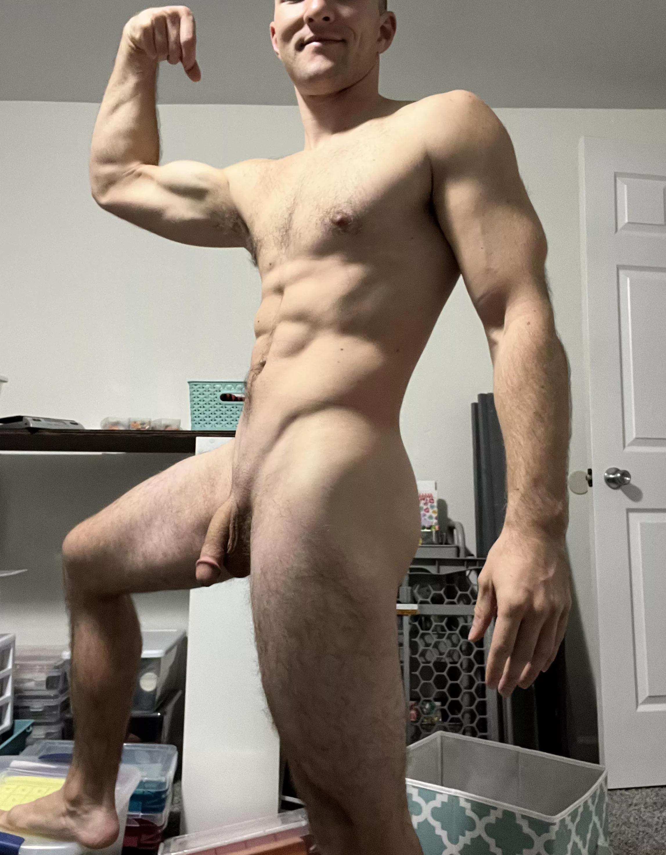 Would you want me as a dom, sub, or switch😈 posted by FloridaMan1611