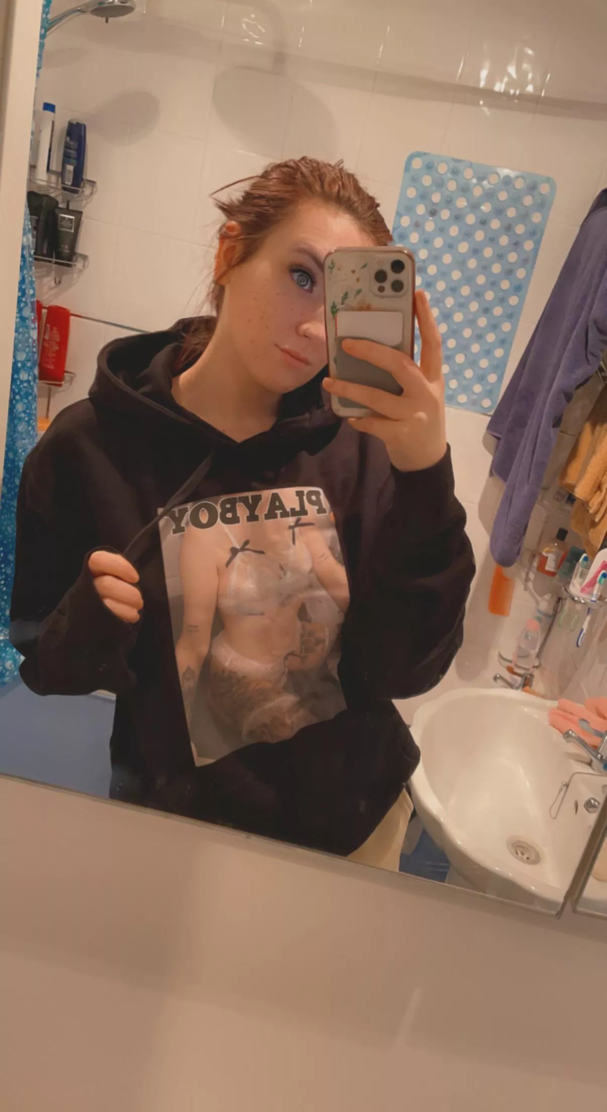 Would you wear my nudes on a hoodie? 😏 posted by TattooedPrincess92