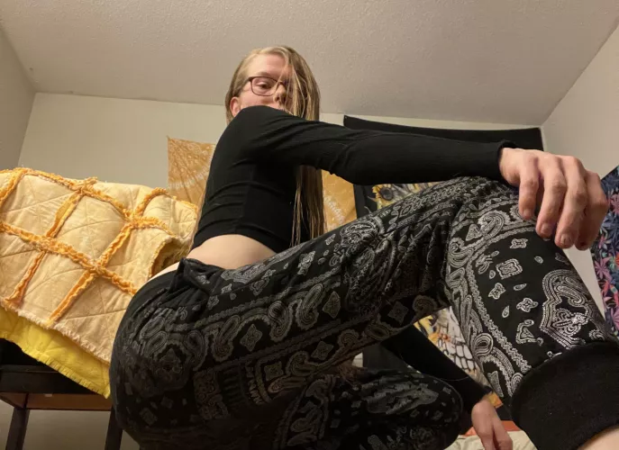 Come and take these leggings off me ;)