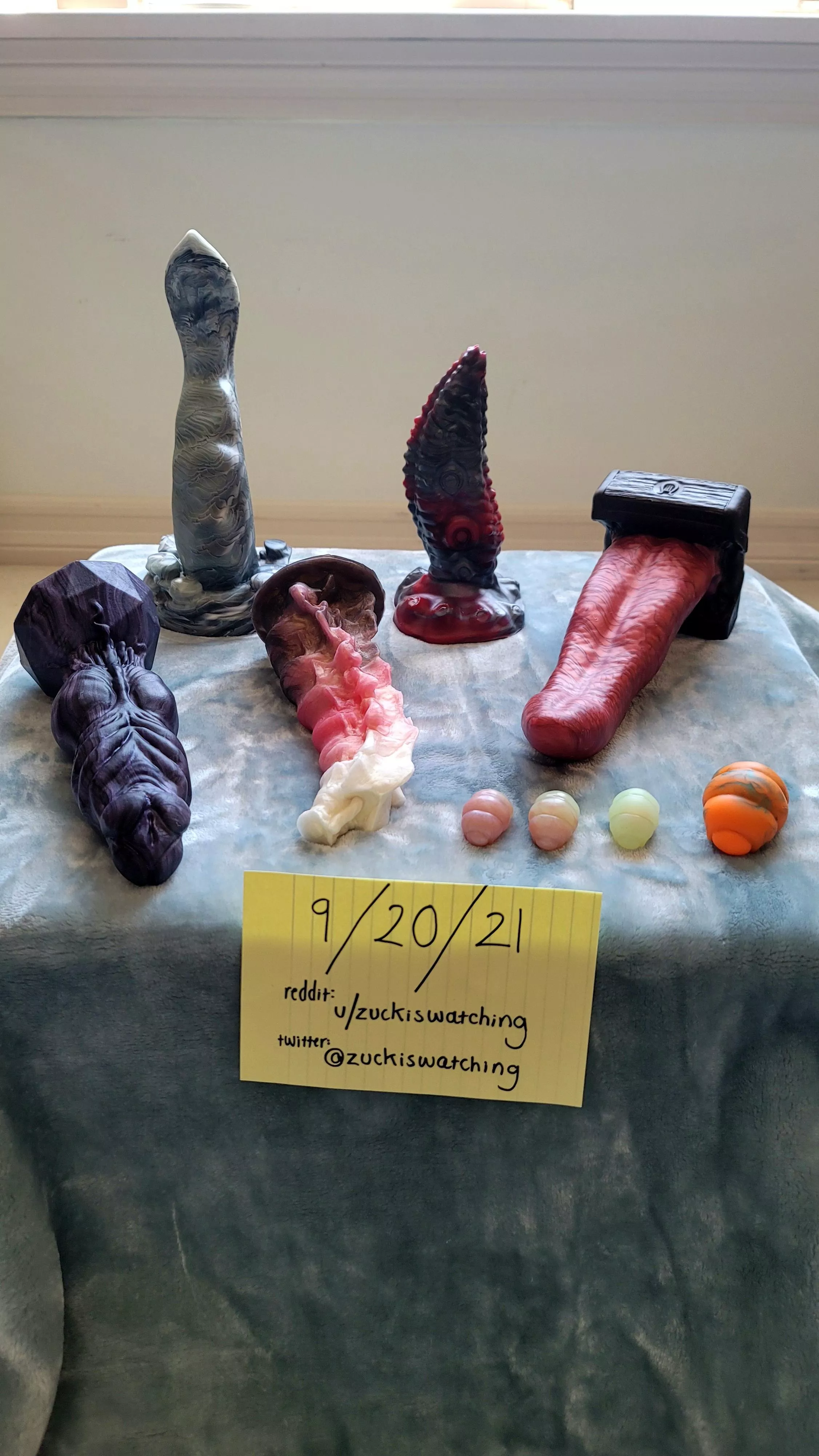 (WTS) 5 Toys + Grubs for Sale [Collection Purge] posted by zuckiswatching