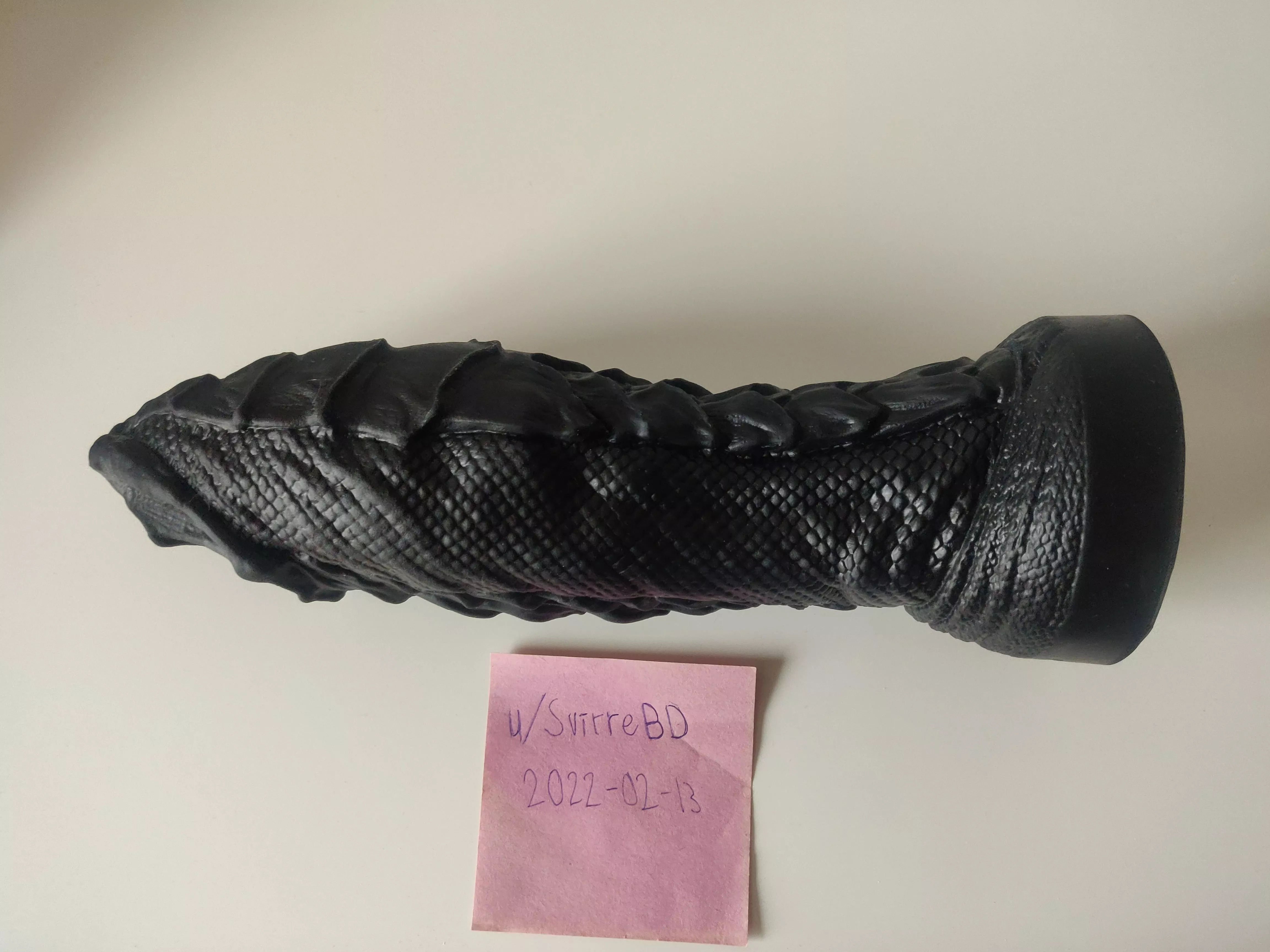 WTS EU - M/LG MrHankeys dragon in medium firmness posted by SvirreBD