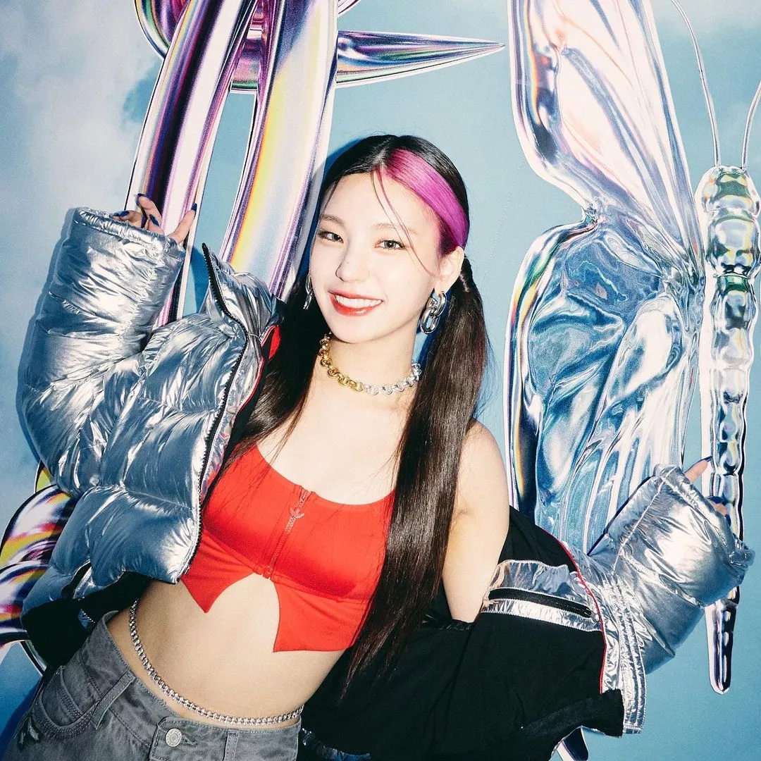 Yeji - ITZY posted by KingSettle