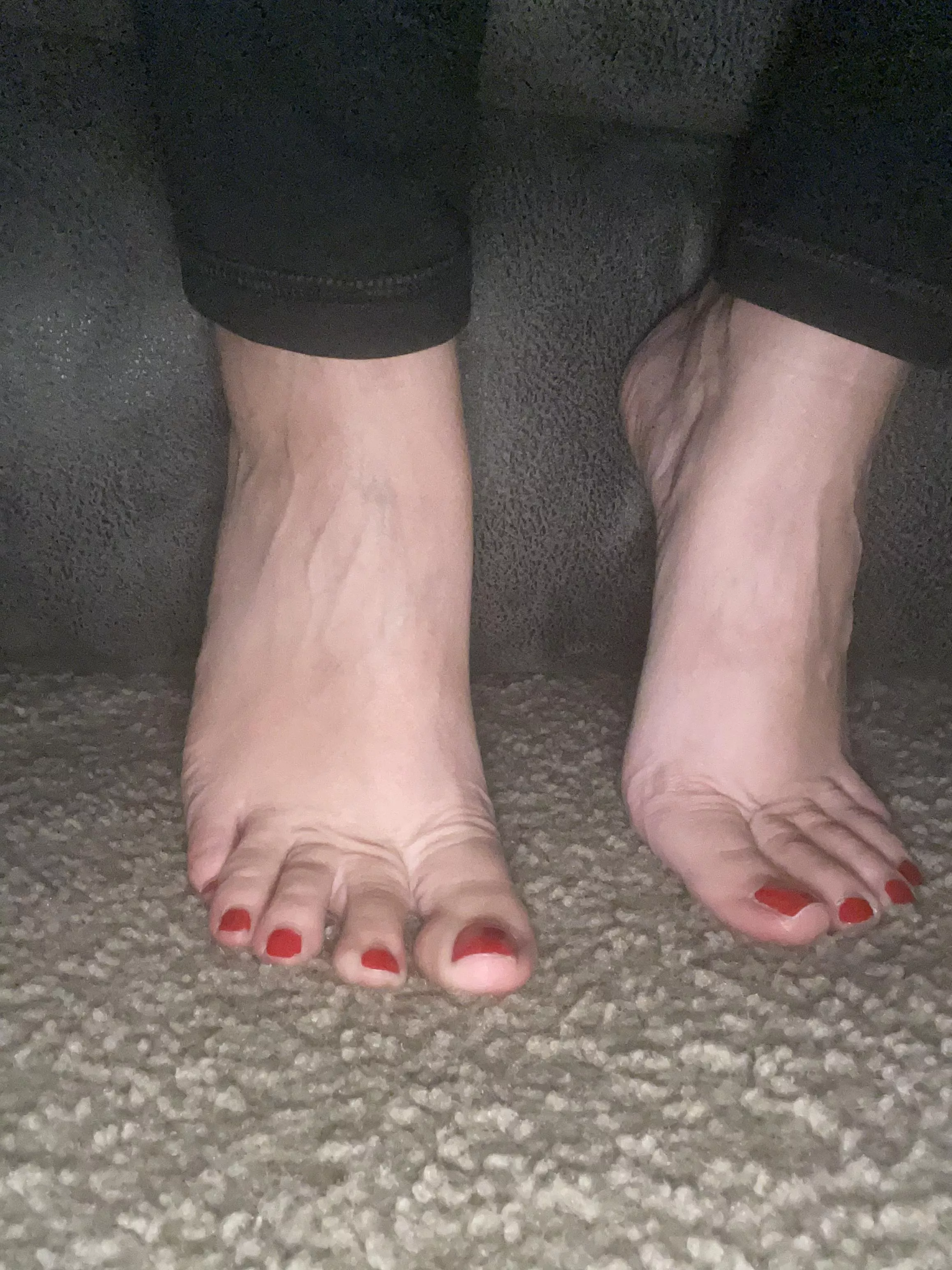 You like my toes babe? Imagine I'd step all over you 🔥🔥🔥 posted by Countrygirlsammie