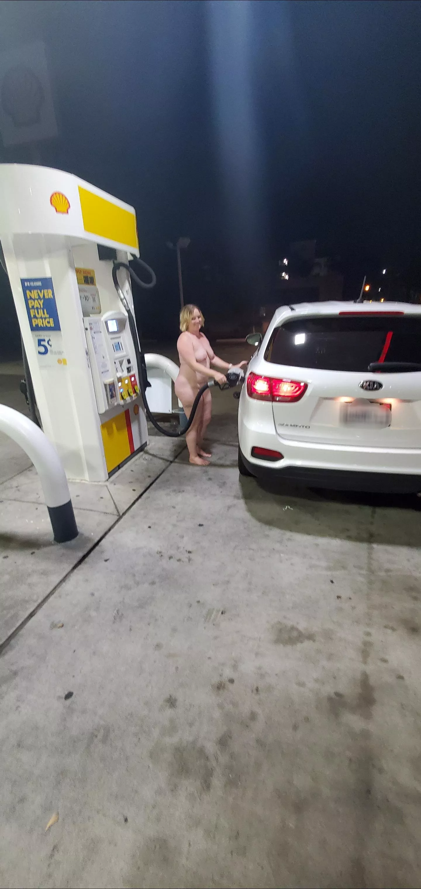 You liked me flashing in public yesterday... hopefully you'll enjoy me getting gas today. â¤ï¸ posted by DrByNight