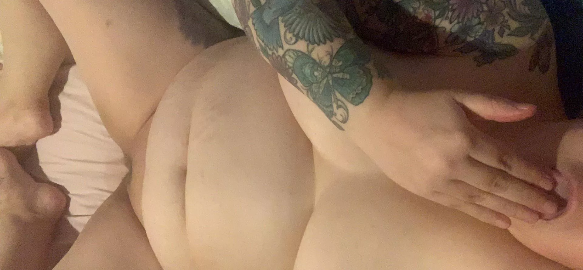 You wanna have a taste of my 42y old momma pussy juices ðŸ‘… ðŸ’¦ðŸ’¦ðŸ’¦ posted by Upbeat_Match5591