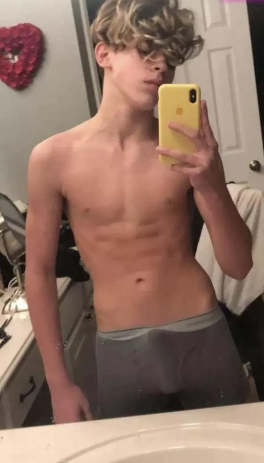 Young fit boys dm me posted by lincolnk1480-