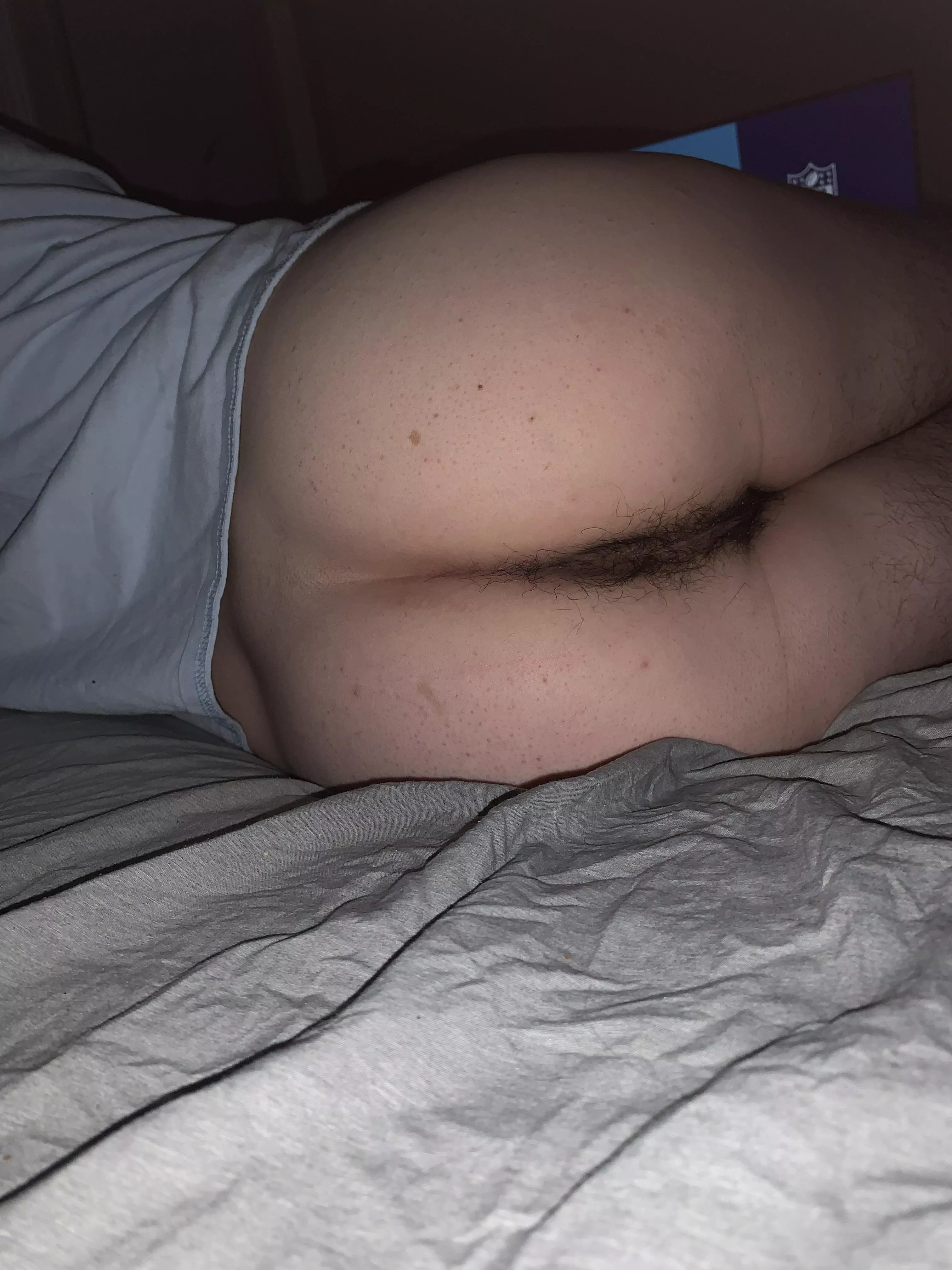 young & white bubble butt posted by BuschLightAmIRight