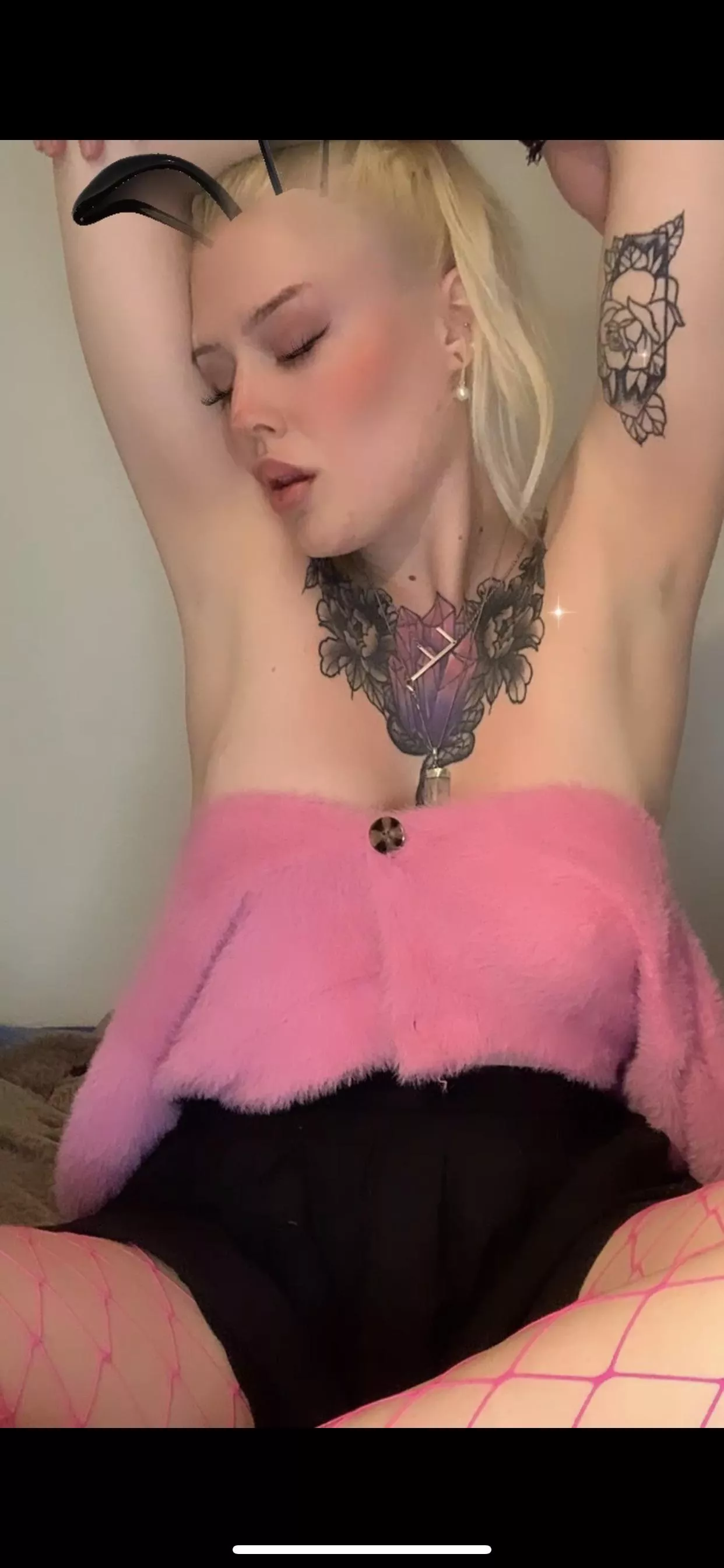 💗 Your blonde barbie dream💗 TOP 11%! FREE Onlyfans subscribe & see 140+ videos/photos! 🍒Sweet fun, fetish friendly🍒 Link in comments😘 posted by Mobile-Reserve-6288