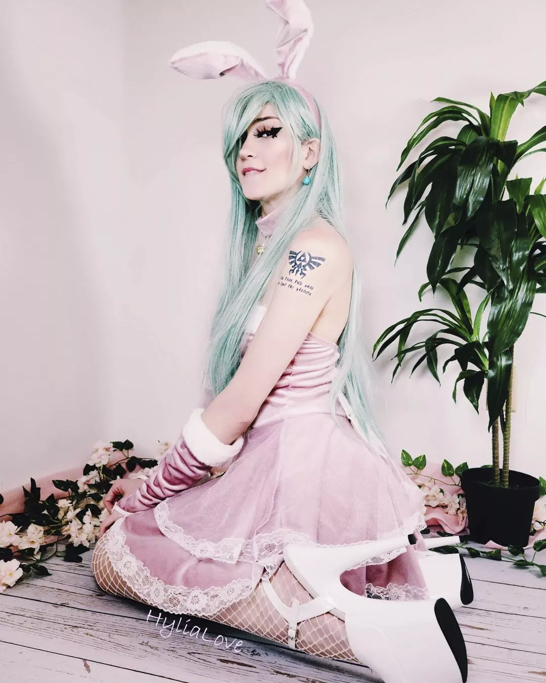 Your little bunnygirl ;) posted by HyliaLove