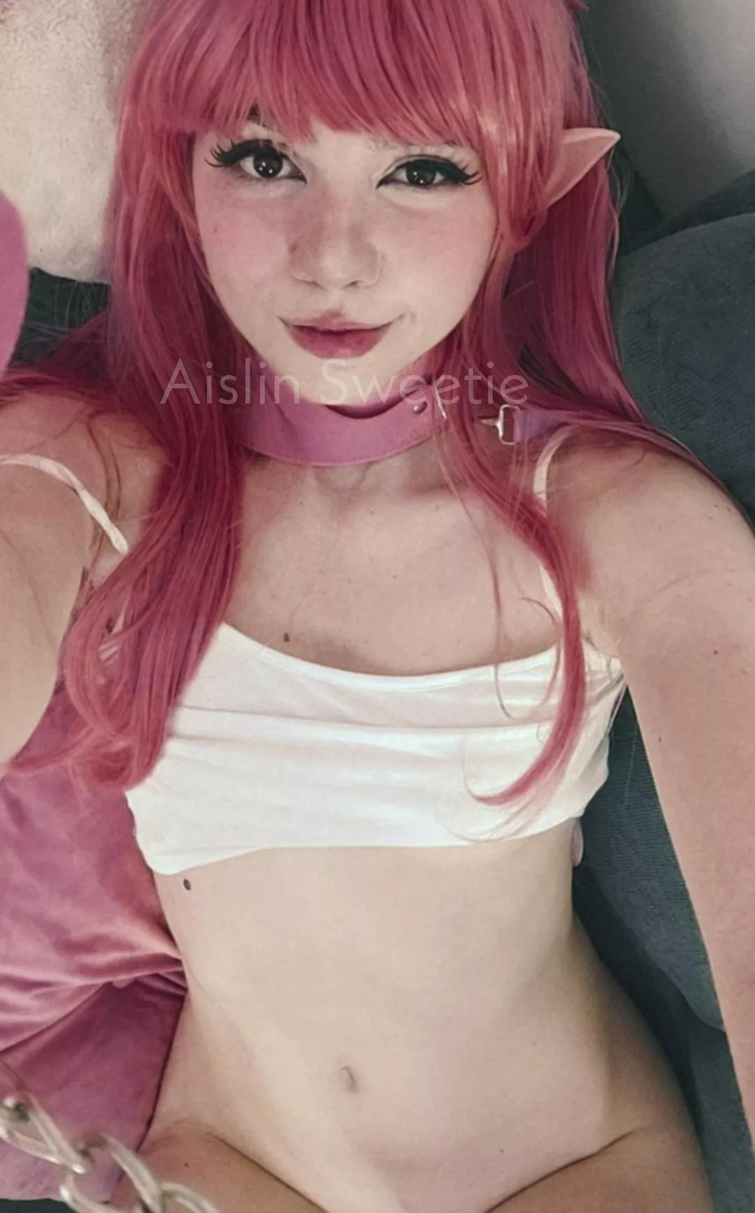 Your sub elf is waiting for you 🌸 posted by AislinSweet