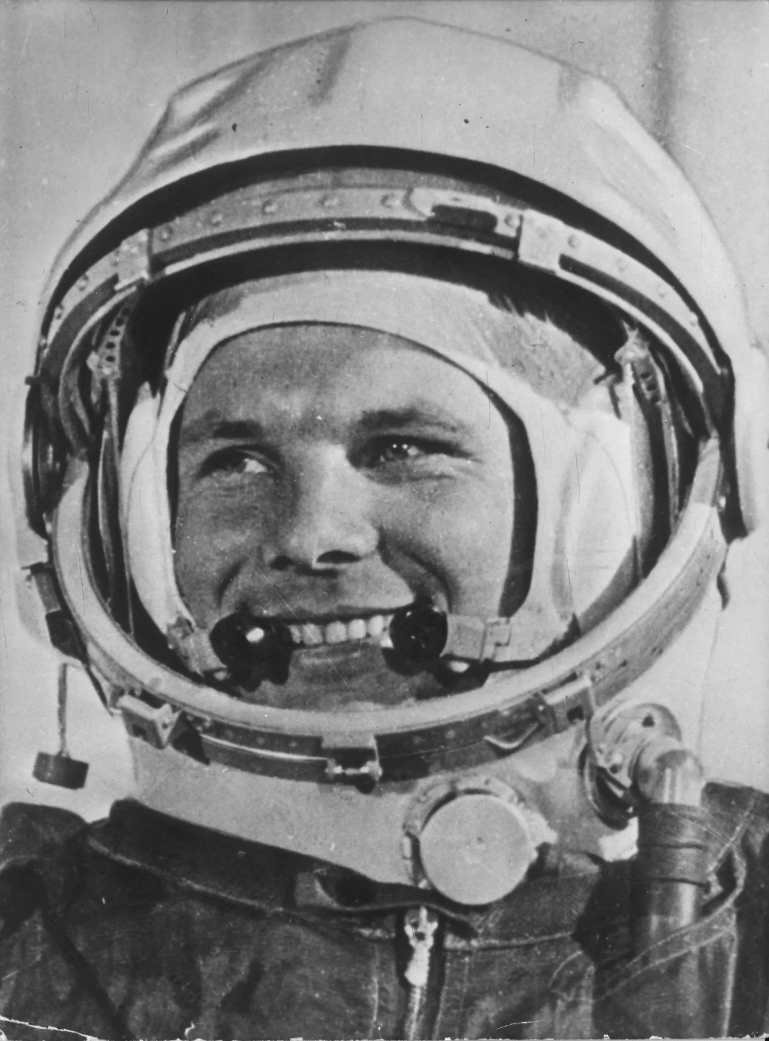 yuri gagarin[russia] posted by sepientr34